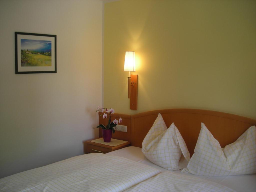 Gasthof Botenwirt Faistenau Room photo